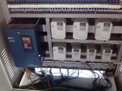 電控柜代理商 連接技術(shù)與市場的關(guān)鍵橋梁